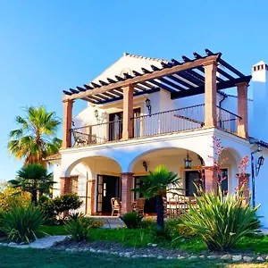 https://finca-las-encinas.es-andalucia.com